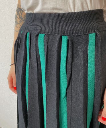 Black and Green Pleated Knit Skirt #241254